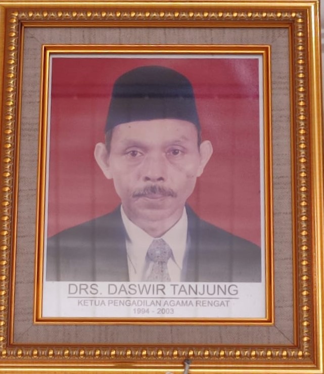6. Daswir Tanjung